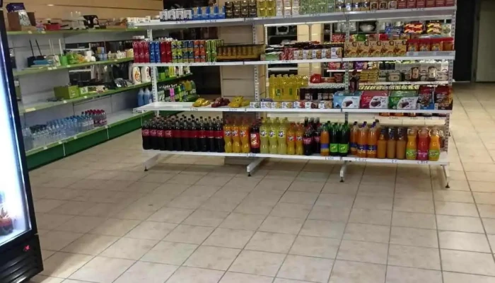Supermercado el pequeño Pryca - 2