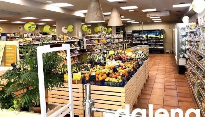 Supermercado Naturasi Bernabeu Del Propietario - Madrid