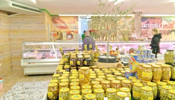 Supermercado Ubeda Interior - Cazalla