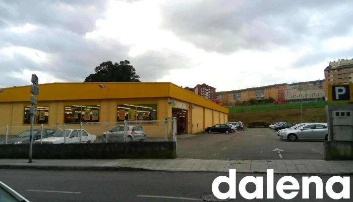 Supermercados Alimerka -  Estacionamiento - Avilés