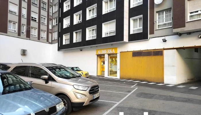 Supermercados Alimerka -  Estacionamiento - Avilés