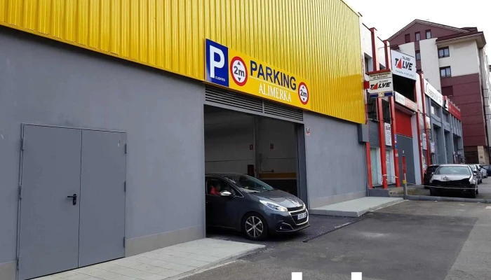Supermercados Alimerka -  Estacionamiento - Gijón