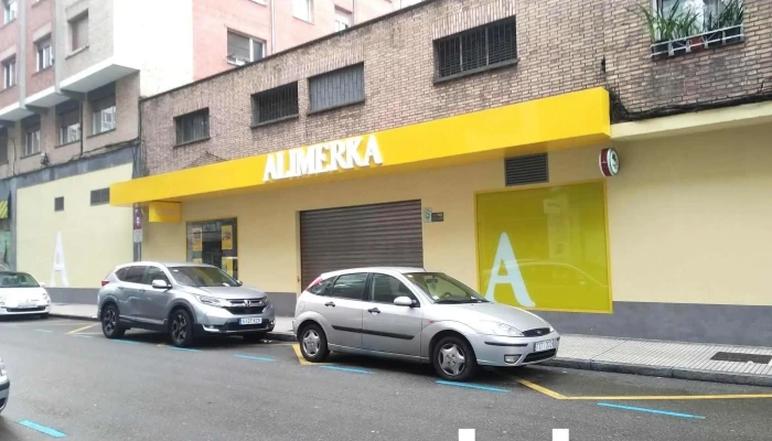 Supermercados Alimerka -  Estacionamiento - Gijón