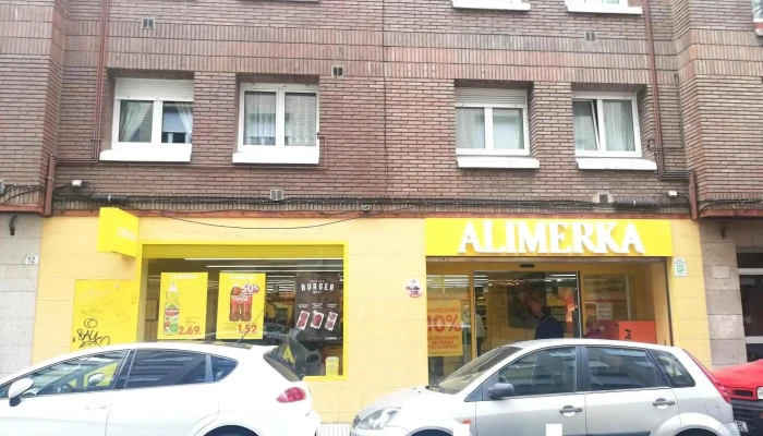 Supermercados Alimerka -  Estacionamiento - Gijón