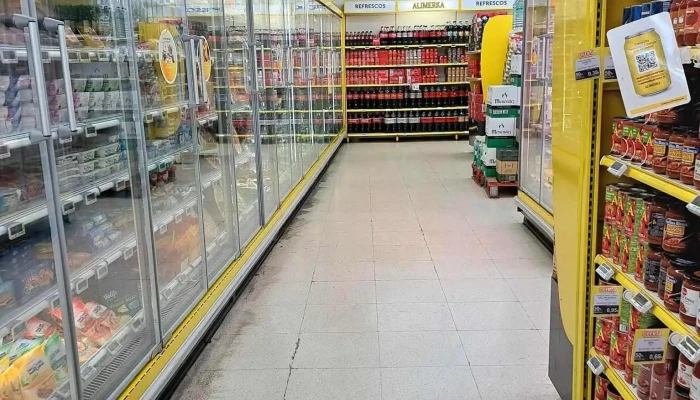Supermercados Alimerka -  Interior - Cangas de Onís
