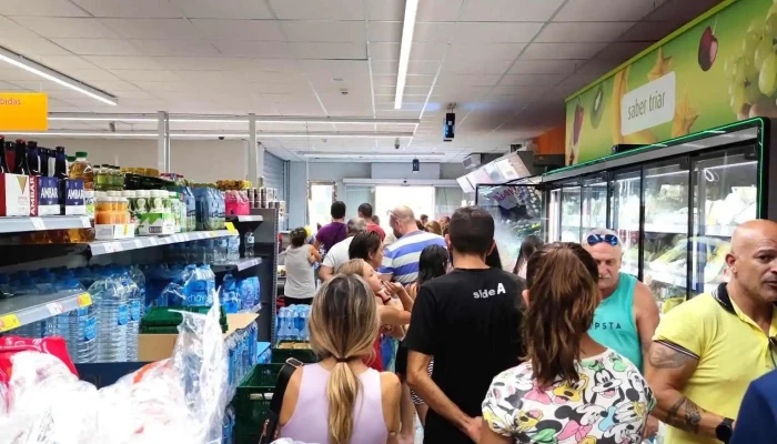 Supermercados Charter - Polígono 137