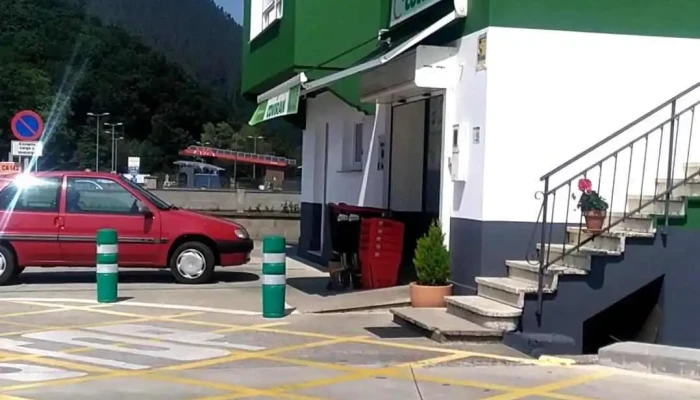 Supermercados Coviran - 39630 Vega