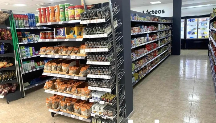 Supermercados Coviran -  Interior - Serranillos del Valle