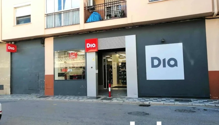 Supermercados Dia -  Estacionamiento - Málaga