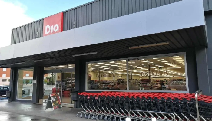 Supermercados Dia -  Estacionamiento - Palencia