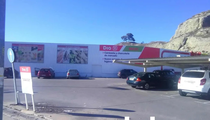 Supermercados Dia -  Estacionamiento - Aranjuez