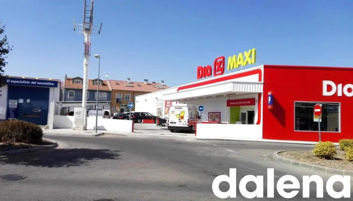 Supermercados Dia -  Estacionamiento - San Martín de la Vega