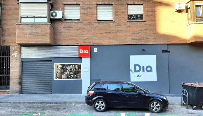 Supermercados Dia -  Estacionamiento - Madrid