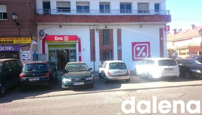 Supermercados Dia -  Estacionamiento - Torrejón de la Calzada