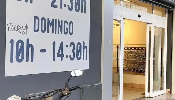 Supermercados Dia -  Estacionamiento - Madrid