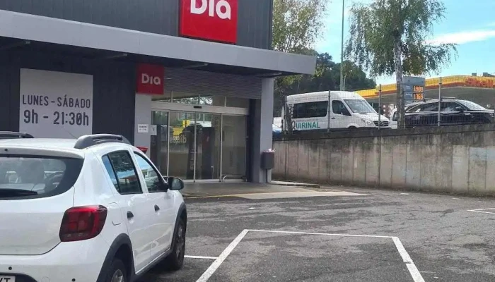 Supermercados Dia -  Estacionamiento - Avilés