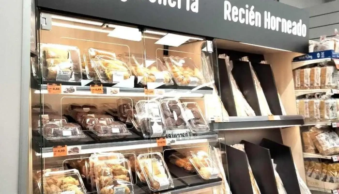 Supermercados Dia -  Interior - Fuente El Saz de Jarama