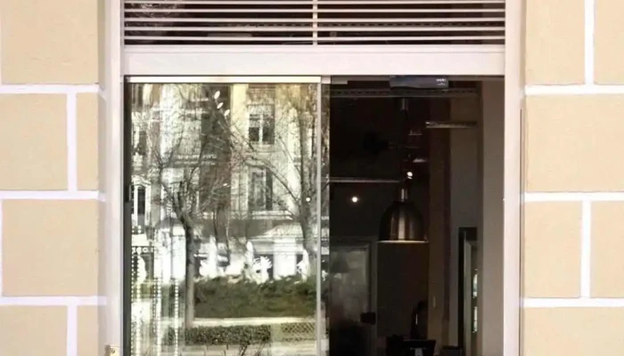 Supernormal -  Interior - Madrid