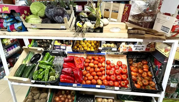 Tienda Autoservicio Mercaeuro -  Alimento - Torrelaguna