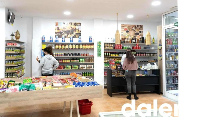 Tienda Latina Con Mucho Gusto - Productos Latinos Ria, Moneygram, WesterUnion - 2