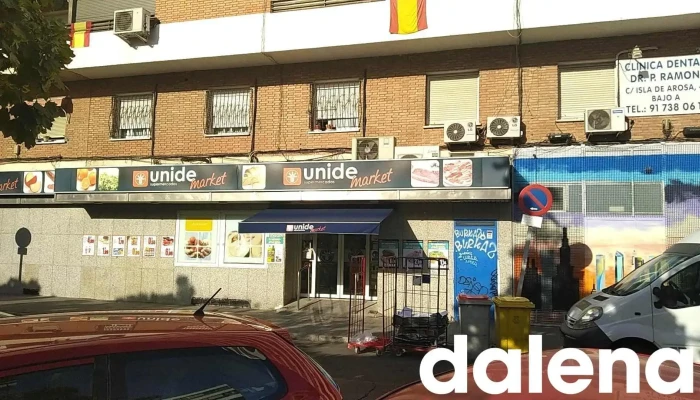 Unide Market Supermercados -  Estacionamiento - Madrid