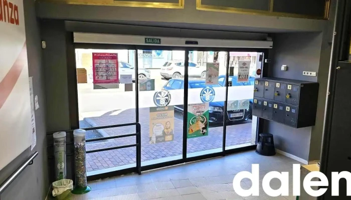 Unide Market y Carnicería Tres Metros - Villa Del Prado